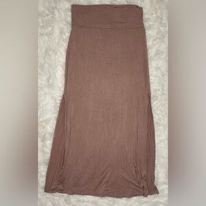 Women’s Charlotte Russe A-Line Skirt w/ 2 splits